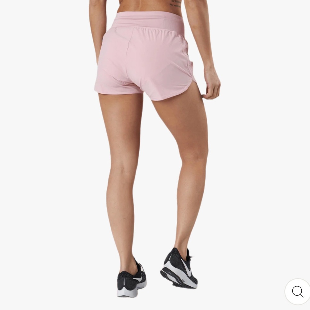 Nike Eclipse 3” Running Shorts - image 4